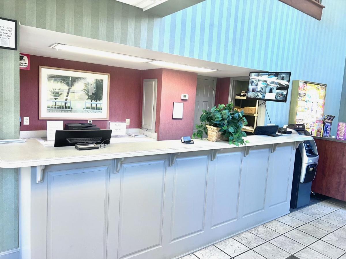Ocean Crest Inn And Suites Myrtle Beach Exteriér fotografie